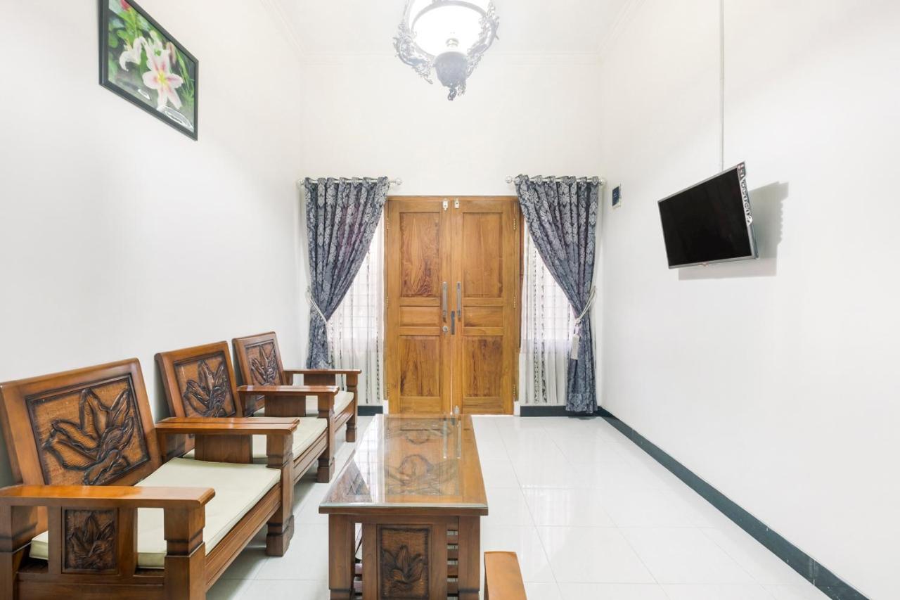 Oyo 3267 Omah Suryo Hotel Yogyakarta Eksteriør billede