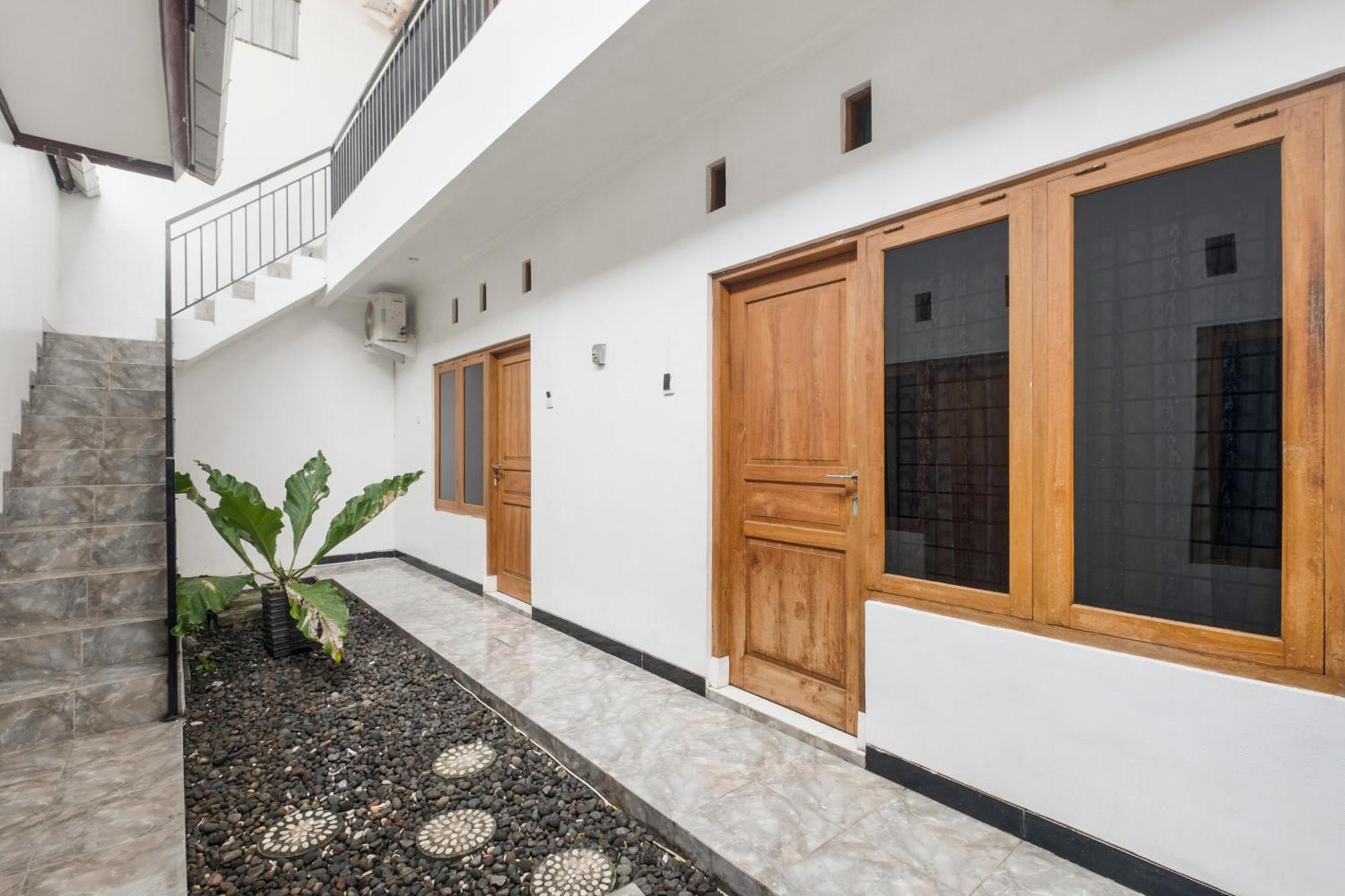Oyo 3267 Omah Suryo Hotel Yogyakarta Eksteriør billede